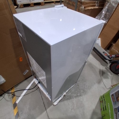 HAMILTON BEACH 3.3CUFT COMPACT REFRIGERATOR - WHITE - (MODEL: HBR33MWEE02) image 5