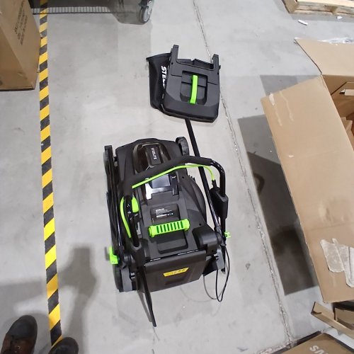 STEELITE CORDLESS LAWN MOWER WITH 2 20 V BATTERIES AND CHARGING STATION - 17" - BLACK / GREEN (MODEL: DG510) image 7
