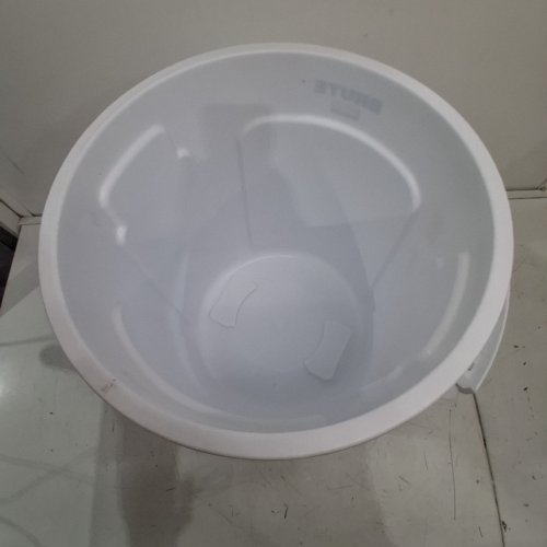 RUBBERMAID BRUTE COMMERCIAL TRASH CAN - 10 GALLON - WHITE (MODEL: FG261000WHT) image 3