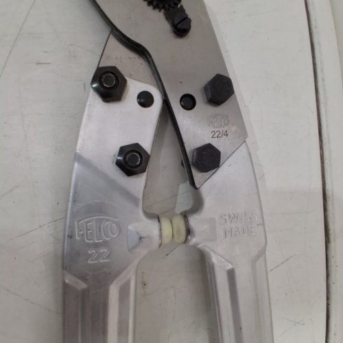 FELCO HEAVY DUTY ERGONOMICAL HEDGE & TREE LIMB TRIMMER - 33" - SILVER (MODEL: FELCO22) image 2