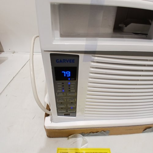 WINDOW AIR CONDITIONER CONTROL AND DEHUMIDIFY FUNCTION, 3 FAN SPEEDS AND WITH REMOTE, FITS 250SQ.FT., 6,000 BTU- WHITE (MODEL: CWF6) image 2
