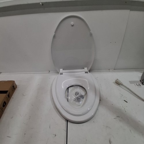SLOW-CLOSE TOILET SEAT WITH BUILT-IN POTTY - WHITE image 3