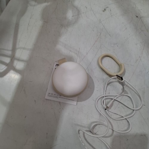 MOMCOZY PORTABLE SOUND MACHINE WITH NIGHT LIGHT - WHITE/GREEN (MODEL: WN06) image 4