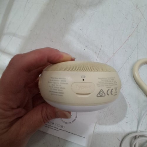 MOMCOZY PORTABLE SOUND MACHINE WITH NIGHT LIGHT - WHITE/GREEN (MODEL: WN06) image 7