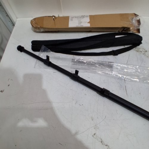 AMAZONBASICS MONOPOD, 67", BLACK. image 3