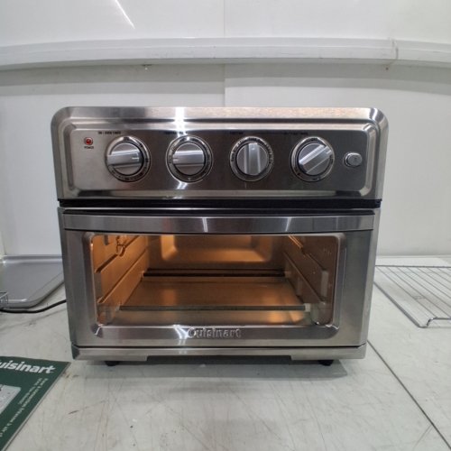 CUISINART COUNTERTOP AIRFRYER AND TOASTER OVEN - 1800W - 0.6 CU.FT - SILVER (MODEL: TOA-60C) image 2