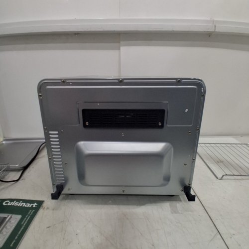 CUISINART COUNTERTOP AIRFRYER AND TOASTER OVEN - 1800W - 0.6 CU.FT - SILVER (MODEL: TOA-60C) image 5