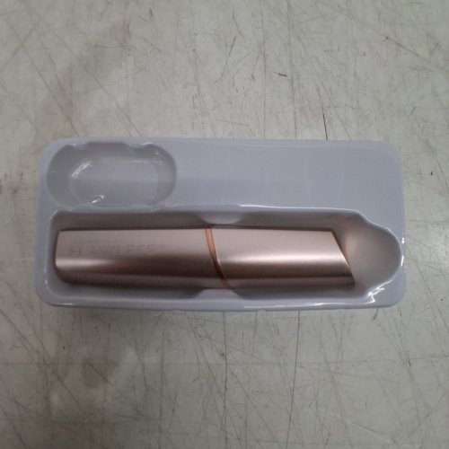 FLAWLESS RECHARGEABLE FACIAL HAIR REMOVER - PINK image 3