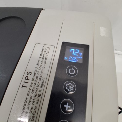 EUHOMY PORTABLE CAR REFRIGERATOR WITH APP CONTROL - 18L - 12V - FROM -4° TO 68°F - BLACK/GREY (MODEL: CFC-18 / CF004-18BL-CAEH) image 2