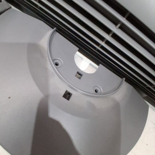 SEVILLE CLASSICS ULTRASLIMLINE OSCILLATING TOWER FAN WITH TOUCH CONTROL AND REMOTE CONTROL - 40" - SILVER (MODEL: 1272802) image 5