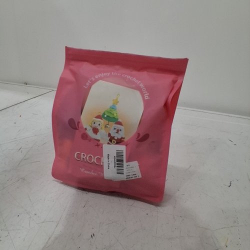 LETCARTMAKER BEGINNER CROCHET KIT - CHRISTMAS SANTA, ANGEL, AND CHRISTMAS TREE image 3