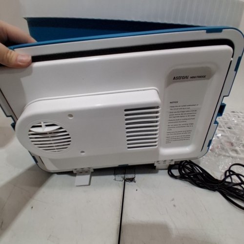 ASTROAI ELECTRIC PORTABLE THERMOELECTRIC CAR COOLER - 26QT - TEAL (MODEL: LY0324A) image 5