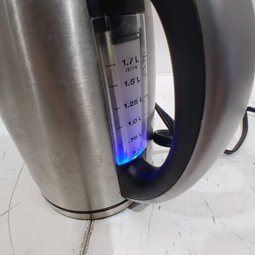 CUISINART CPK-17C PROGRAMMABLE KETTLE image 2