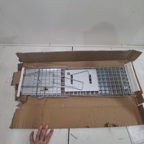 VEVOR HUMANE GALVANIZED IRON ANIMAL TRAP - 24" X 8" X 8" - SILVER (MODEL: LB-18) image 2