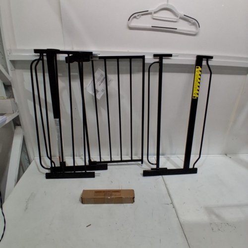REGALO EASY STEP ADJUSTABLE EXTRA WIDE METAL SAFETY GATE, 30" X 29" - 49" - BLACK (MODEL: 1164EBDS) image 4