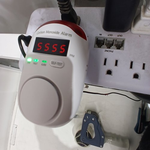 2PK HEMBISEN DIGITAL DISPLAY PLUG IN CARBON MONOXIDE DETECTORS - WHITE (MODEL: WA996) image 2