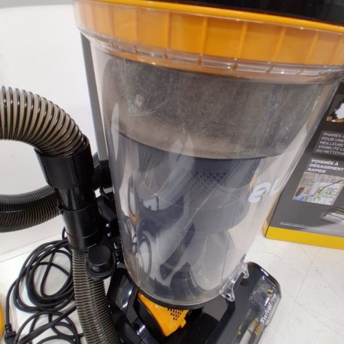 EUREKA MAXSWIVEL PRO UPRIGHT VACUUM CLEANER - 120 V - BLACK / YELLOW (MODEL: NEU350C) image 5
