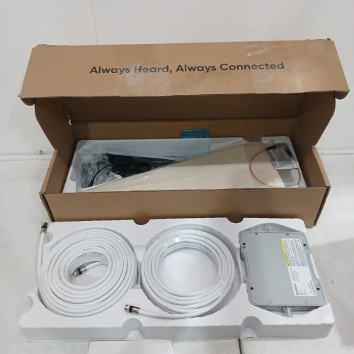 AMAZBOOST FCC APPROVED CELL PHONE SIGNAL BOOSTER WITH LCD DISPLAY - 5G COMPATIBLE WITH ALL CANADIAN & U.S CARRIERS - BOOSTS UP TO 5000 SQ. FT (MODEL: A1 PLUS) image 5
