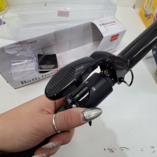 BABYLISSPRO CERAMIC CURLING IRON WITH SPRING HANDLE - 1" - BLACK (MODEL: BABC100SNC) image 2