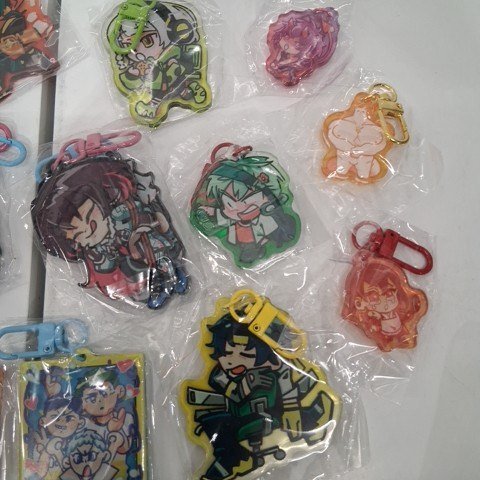 16PK ASSORTED ANIME KEYCHAINS - MULTICOLOR image 4