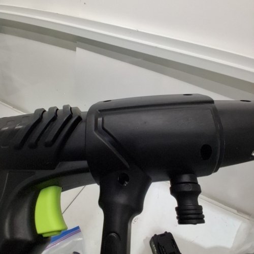 YKYI 6-IN-1 CORDLESS PRESSURE WASHER - 3GPM 1200PSI - BLACK/GREEN image 3