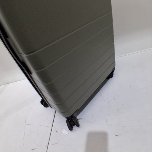 ROOTS TRAVEL COLLECTION HARDSIDE LUGGAGE WITH SPINNER WHEELS & TSA LOCK - 28" - SAGE GREEN (MODEL: RO10178) image 4