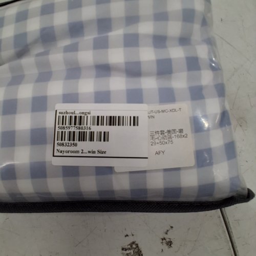 2PC GINGHAM CHECKERED BEDDING SET - TWIN - BLUE AND WHITE image 4