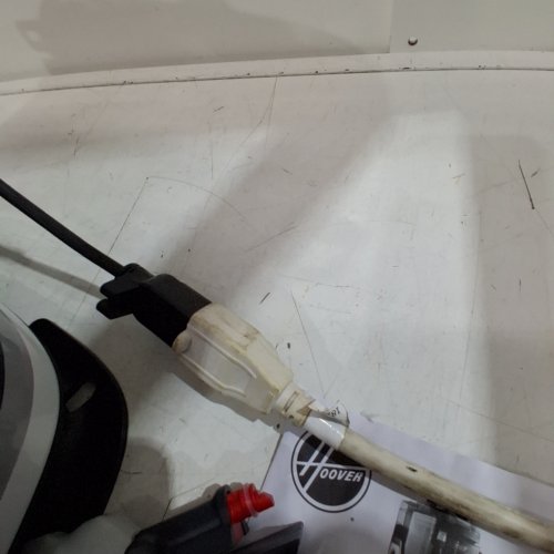 HOOVER CLEANSLATE CARPET AND UPHOLSTERY SPOT CLEANER - WHITE (MODEL: FH14010) image 3