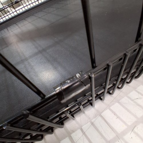 AMAZON BASICS FOLDABLE METAL WIRE DOG CRATE WITH TRAY, SINGLE DOOR, 30" X 19" X 21", BLACK image 4