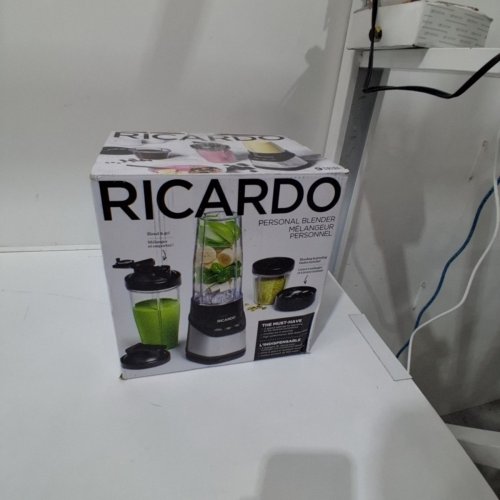 9PC RICARDO PERSONAL BLENDER SET - 300W/28 OZ - BLACK AND STAINLESS STEEL image 5