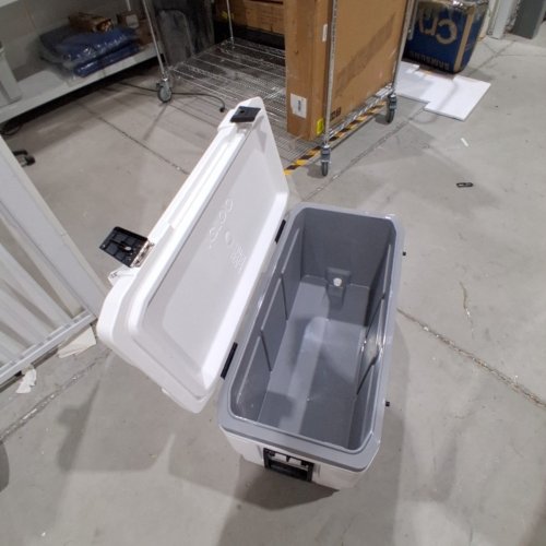 IGLOO MARINE ULTRA COOLER - 100QT - WHITE image 4