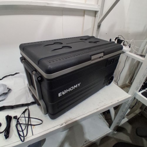 EUHOMY PORTABLE DIGITAL ELECTRIC CAR REFRIGERATOR/COOLER - 80QT - BLACK - (MODEL: U75) image 2