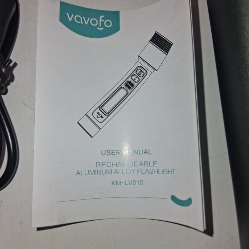 VAVOFO RECHARGEABLE ALUMINUM ALLOY FLASHLIGHT - BLACK (MODEL: KM-LV010) image 3