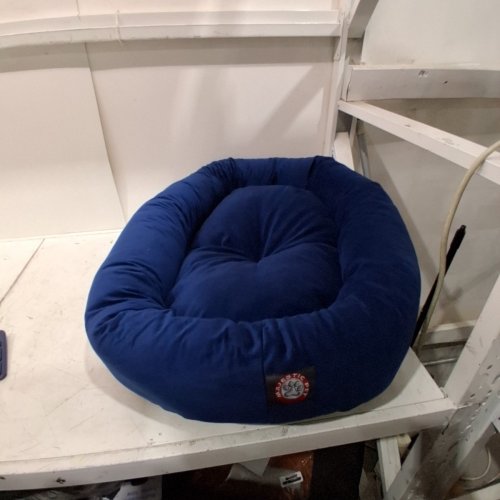 MAJESTIC PET VELVET BAGEL DOG BED - 32" - BLUE image 2
