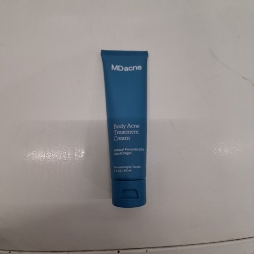 MDACNE BODY ACNE TREATMENT CREAM- 5% BENZOYL PEROXIDE - 3.1 OZ / 90 ML image 2