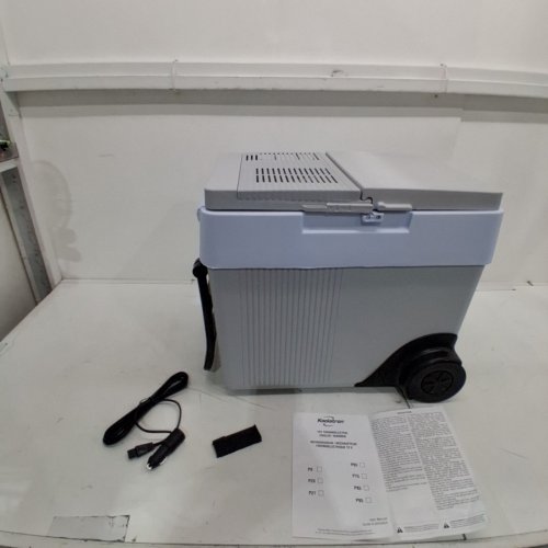 KOOLATRON PORTABLE KARGO COOLER/WARMER - 33QT - 12V - GREY (MODEL: P65) image 2