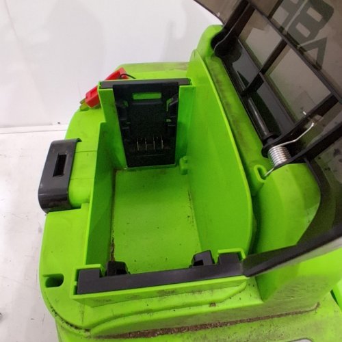 GREENWORKS BRUSHLESS DETHATCHER / SCARIFIER *TOOL ONLY* - 15" - 48V - GREEN/BLACK (MODEL: DHM401) image 6