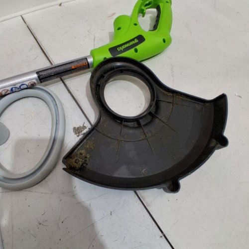 GREENWORKS 4 AMP 13" ELECTRIC CORDED STRING TRIMMER - GREEN - (MODEL: 21212) image 5
