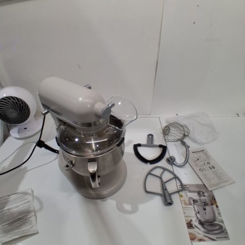 KITCHEN AID 7 QUART BOWL-LIFT STAND MIXER WITH REDESIGNED PREMIUM TOUCHPOINTS - MILKSHAKE image 4