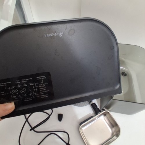 FEELNEEDY PET WATER FOUNTAIN - 3.5 L - BLACK (MODEL: FN-W26) image 5
