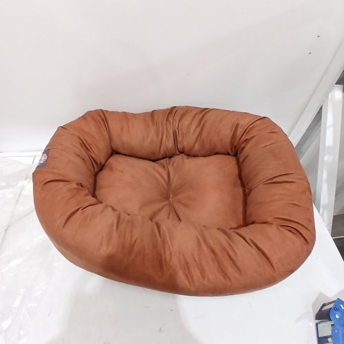 MAGESTIC PET BED - 21" X 17" - BROWN/GREEN image 5