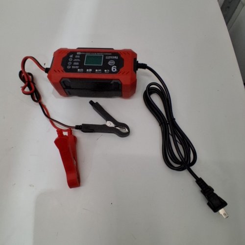 COREBOX 12V CAR BATTERY CHARGER & MAINTAINER - RED/BLACK (MODEL: H-6CS) image 3