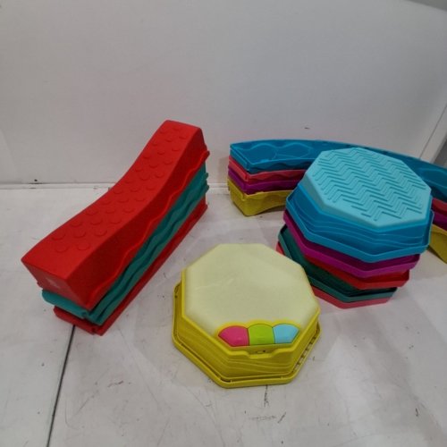 14PC B. TOYS BALANCE & GROOVE SET SENSORY MUSICAL BALANCE BEAM GAME FOR KIDS - MULTI-COLOUR (MODEL: BX2602C1Z) image 4