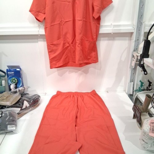 2PC SCRUB TOP AND PANTS SET - MEDIUM - CORAL image 2