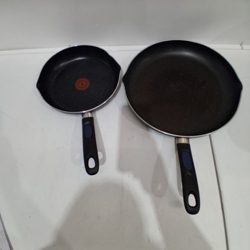 2PC T-FAL SIGNATURE NON-STICK PAN SET - 9.6" & 12" - BLACK (MODEL: B292S2DI) image 2