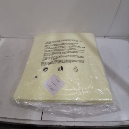 THICK LIGHTWEIGHT SEAT CUSHION - 26" X 23" - LIGHT YELLOW image 2