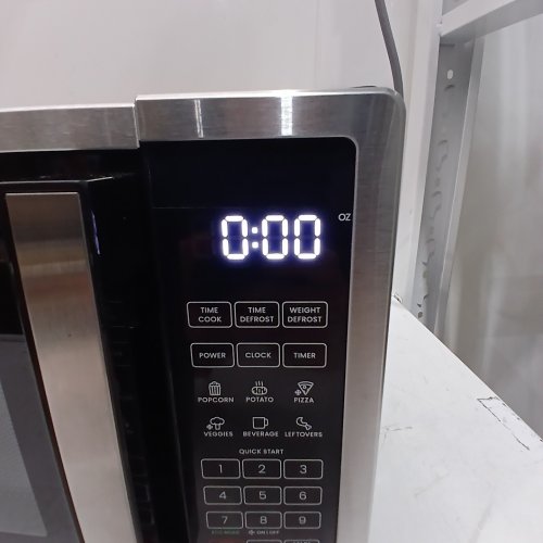 CHEFMAN 10 POWER LEVELS ECO MODE CHILD SAFETY LOCK COUNTERTOP MICROWAVE - 0.7 CU.FT - STAINLESS STEEL (MODEL: RJ55-SS-7-CK-CA) image 2
