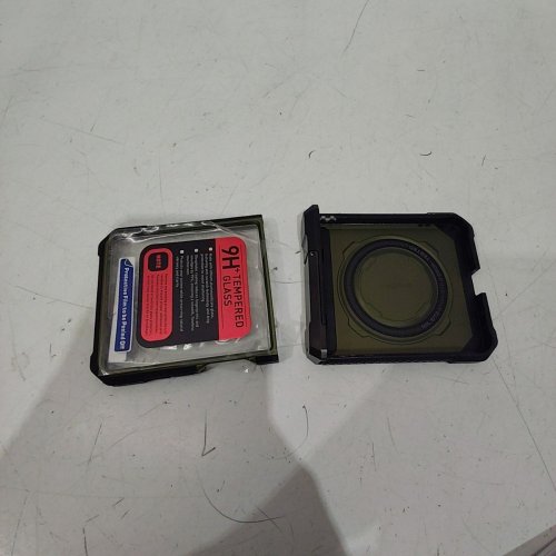 SUPCASE PROTECTIVE GALAXY Z FLIP7 UB GRIP MAGSAFE PHONE CASE - DARK GREEN image 2