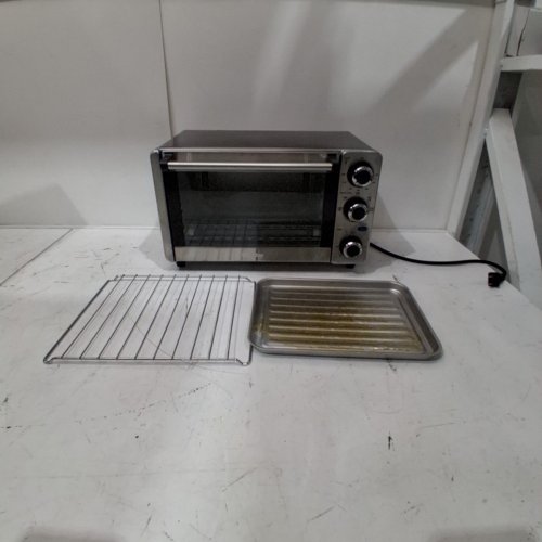 DANBY 4-SLICE COUNTERTOP TOASTER OVEN - 0.4 CUFT - STAINLESS STEEL (MODEL: DBTO0412BBSS) image 3