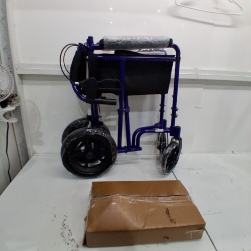 MEDLINE ALUMINUM TRANSPORT CHAIR WITH LARGE WHEELS AND BRAKES - 300LB MAX - 19" SEAT - BLUE (MODEL: MDS808210ABE) image 2